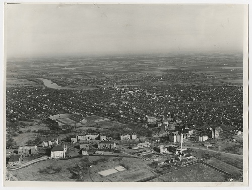 Aerial photograph of KU campus, 1942