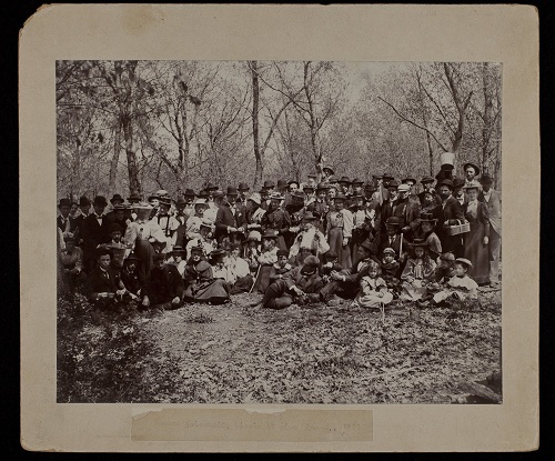 Group portrait of the class of 1897 during a picnic
