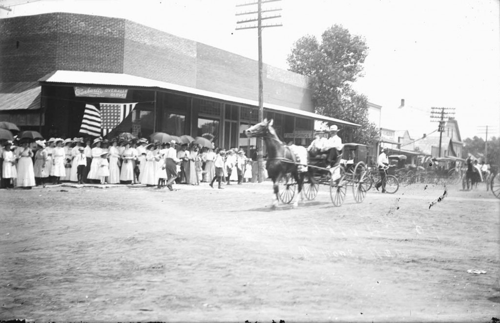 Photograph of the Fourth of July parade, Mount Hope, Kansas, 1898