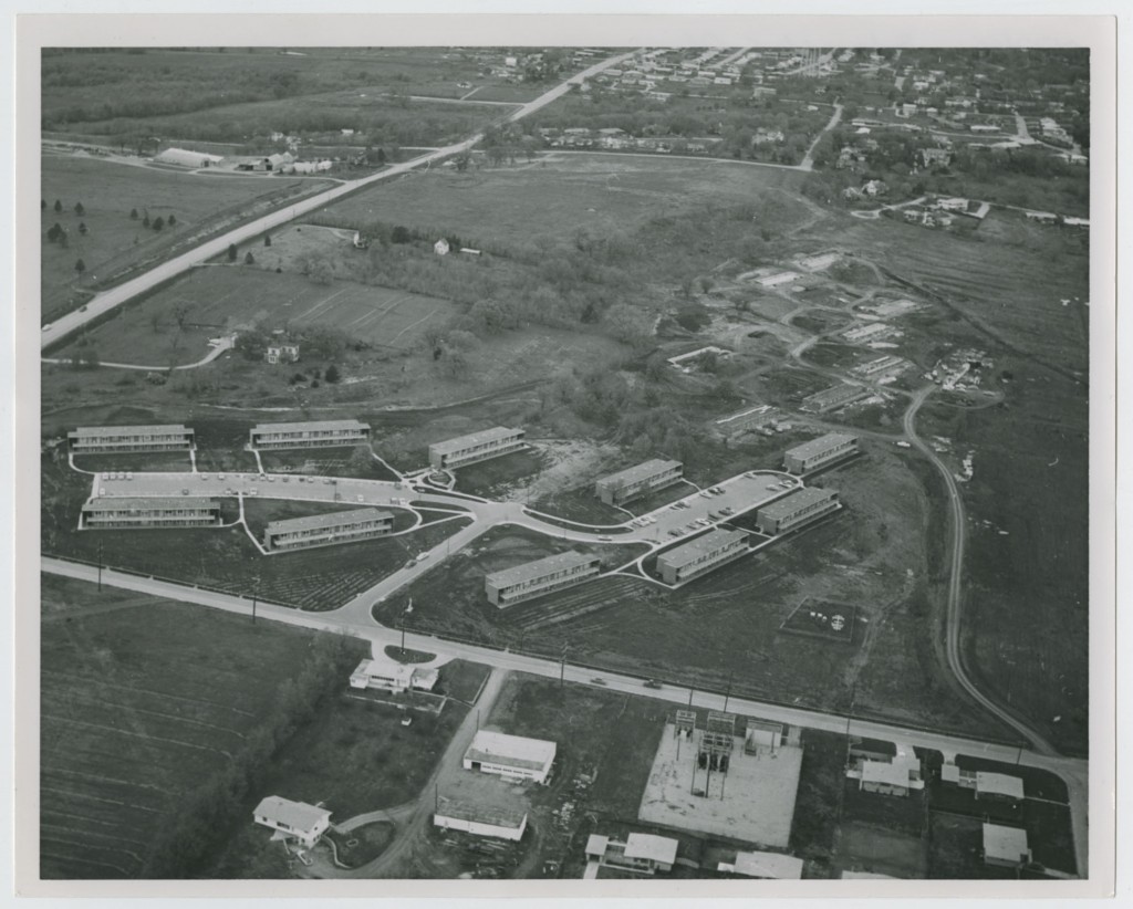 Aerial photograph of Stouffer Place, 1950s