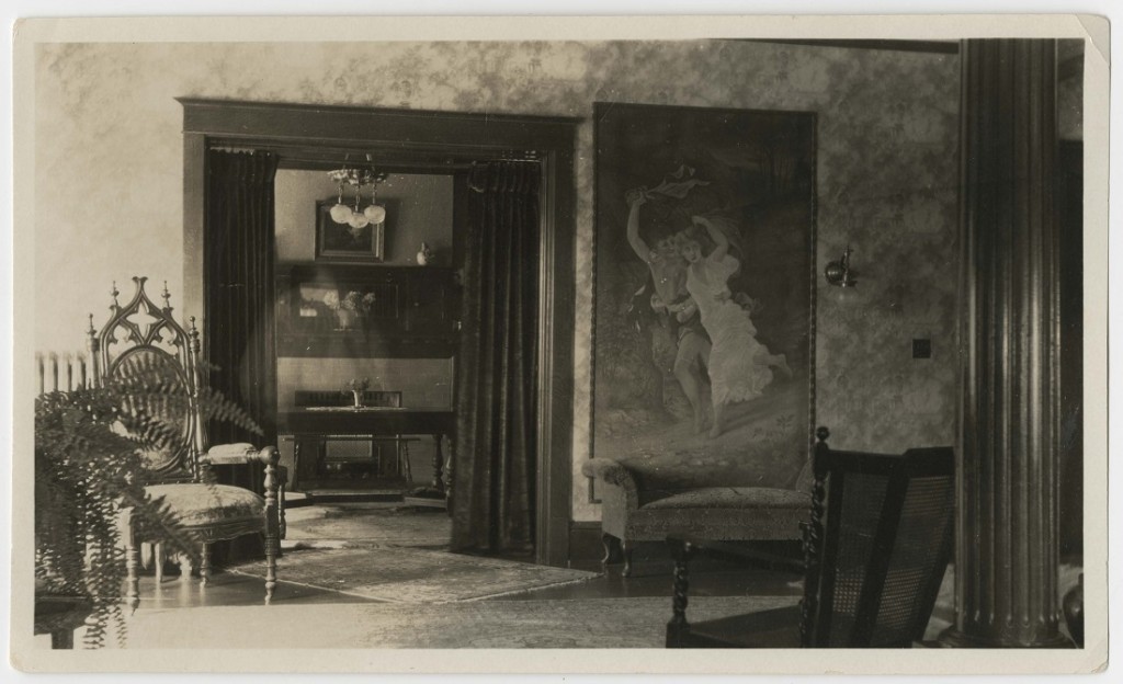 Photograph of The Outlook interior, 1924