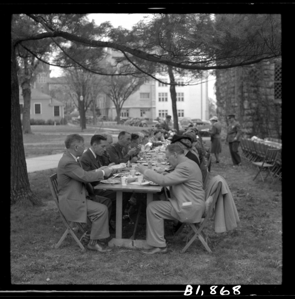 Photograph of a dinner on campus, 1941-1942
