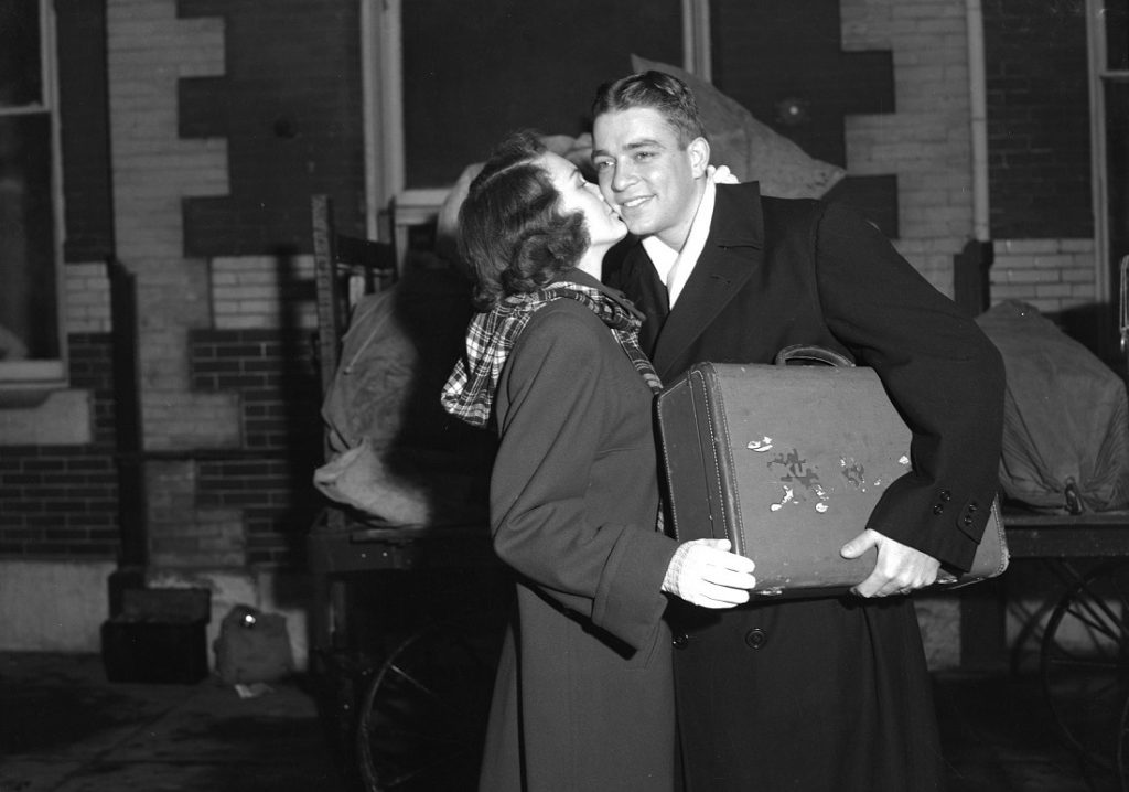 Photograph of a KU student couple, 1940-1949