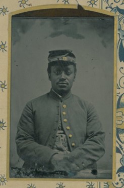 Tintype of a soldier in Civil War-era uniform
