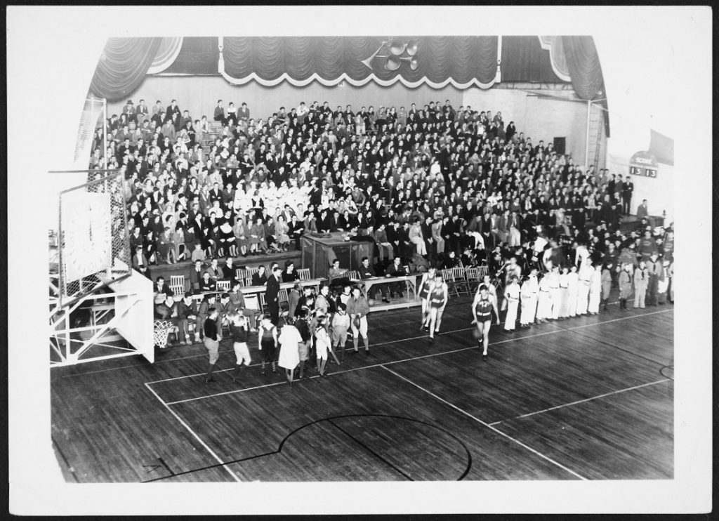 Photograph of a KU men's basketball game against Iowa State, 1933/1934 