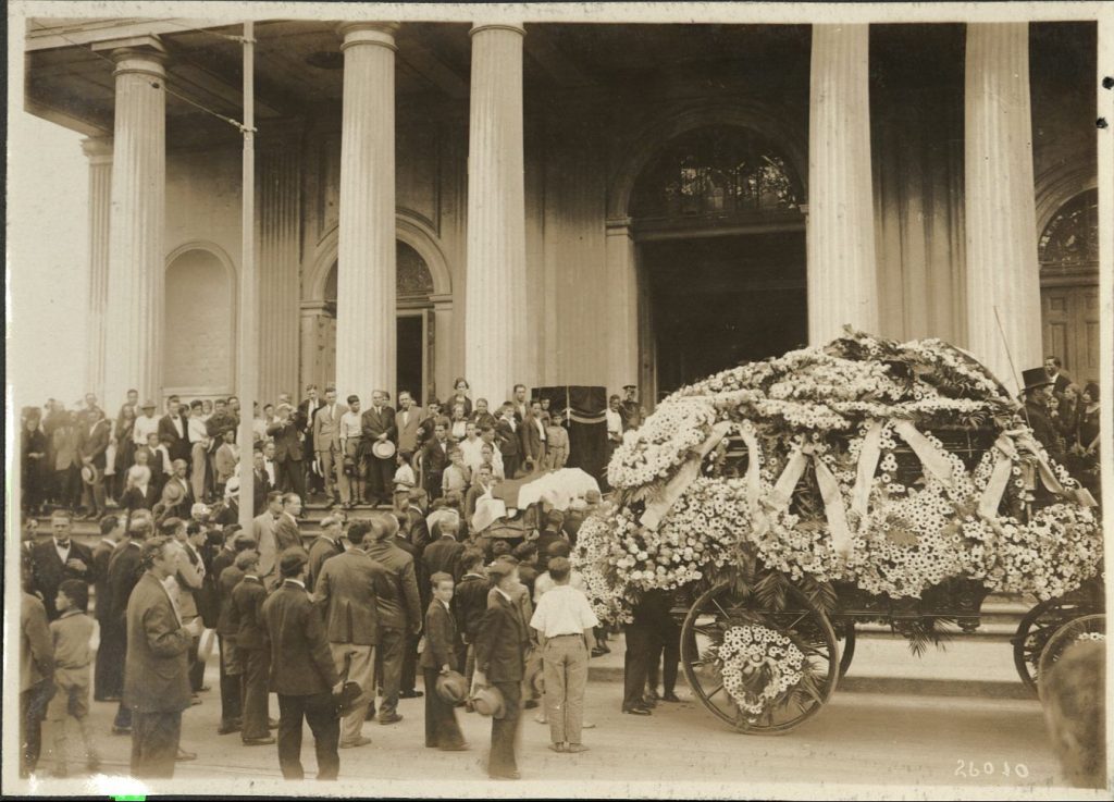 Image from Costa Rican photo album depicting a funeral in San Jose. Call number MS K35, Kenneth Spencer Research Library, University of Kansas Libraries.