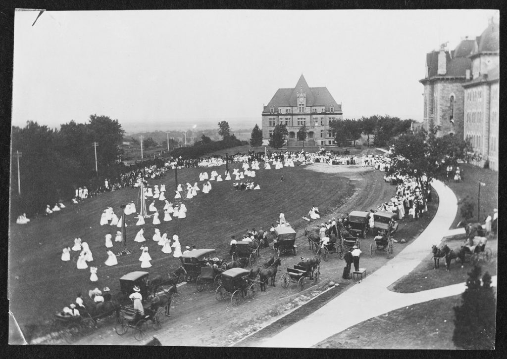 Photograph of people gathered for the May Day Fete, 1908