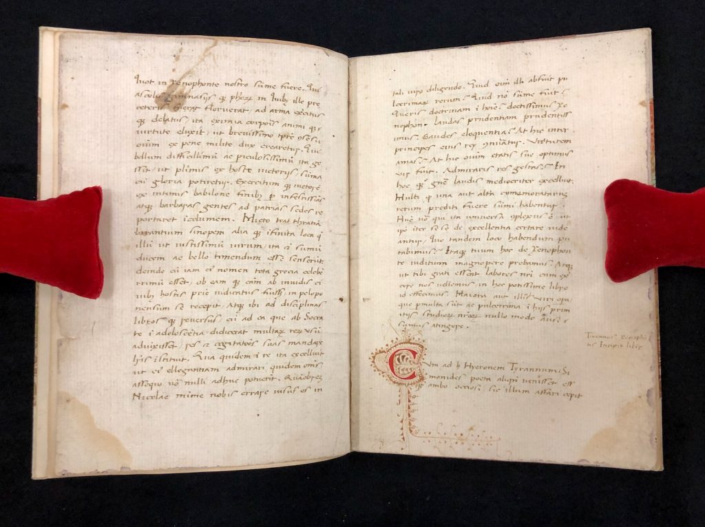 Opening showing the end of the preface and beginning of Xenophon's De vita tirannica in a Latin translation by Leonardo Bruni. Italy, 14--. (MS C68)