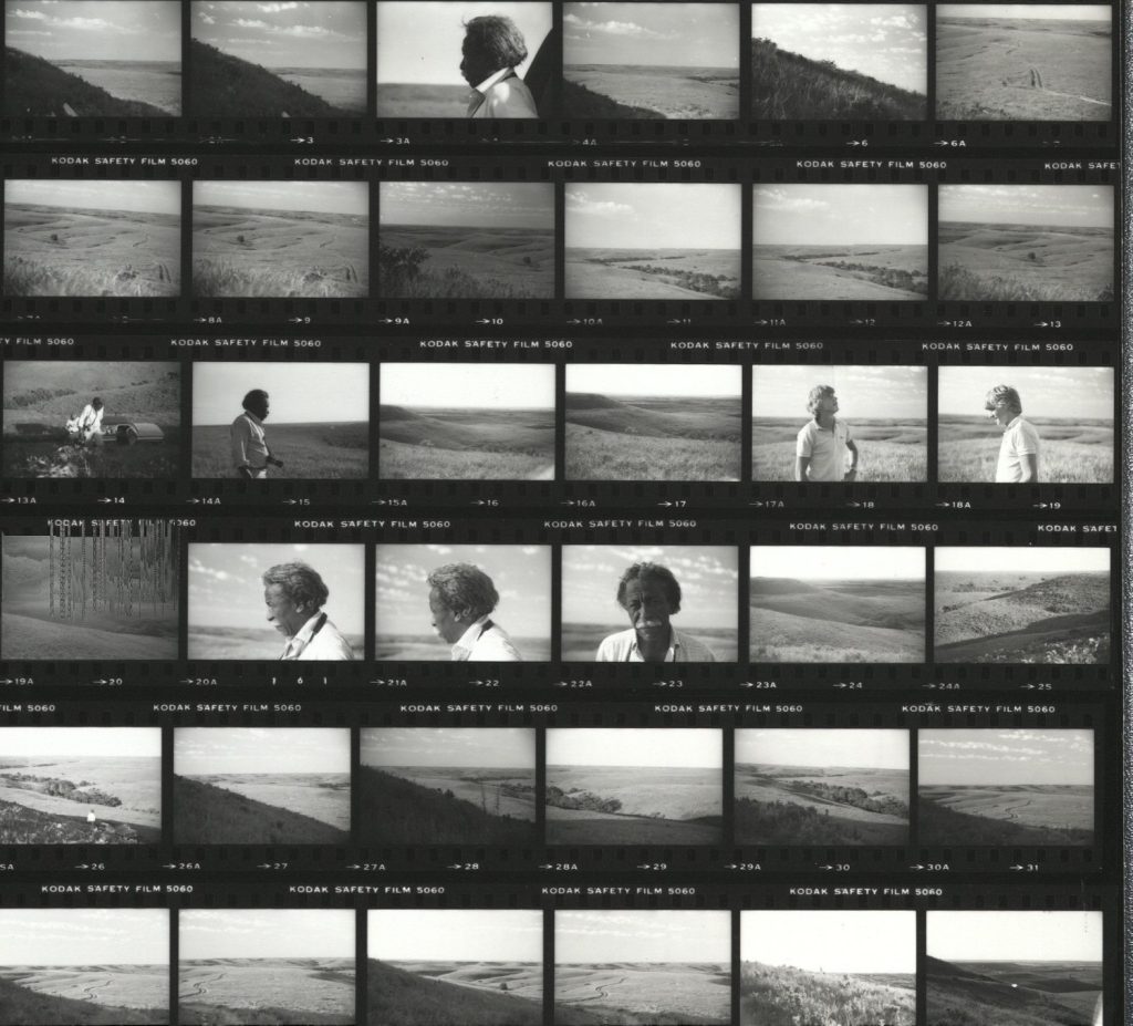 Small black-and-white photographs of Gordon Parks and prairie landscapes.